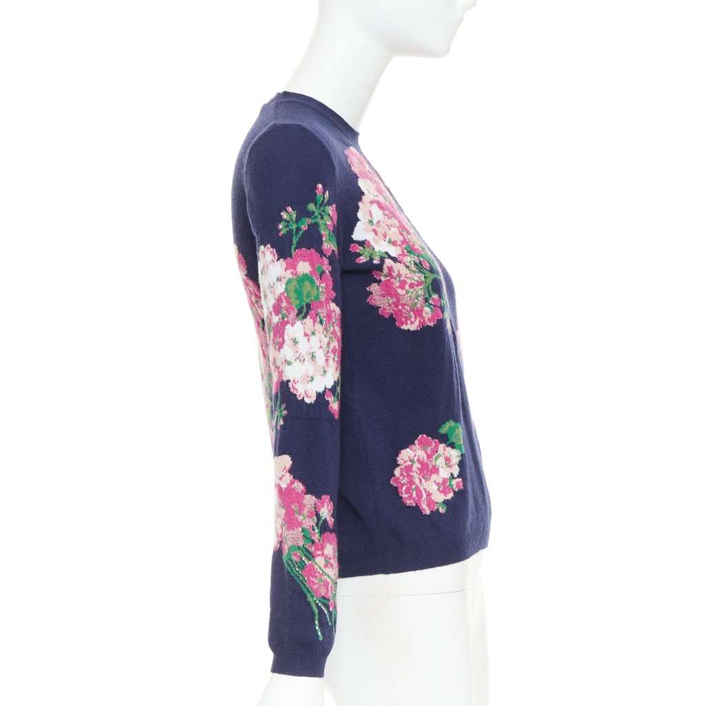 Gucci Navy Wool Knitwear Navy Wool Very good condition - Model View