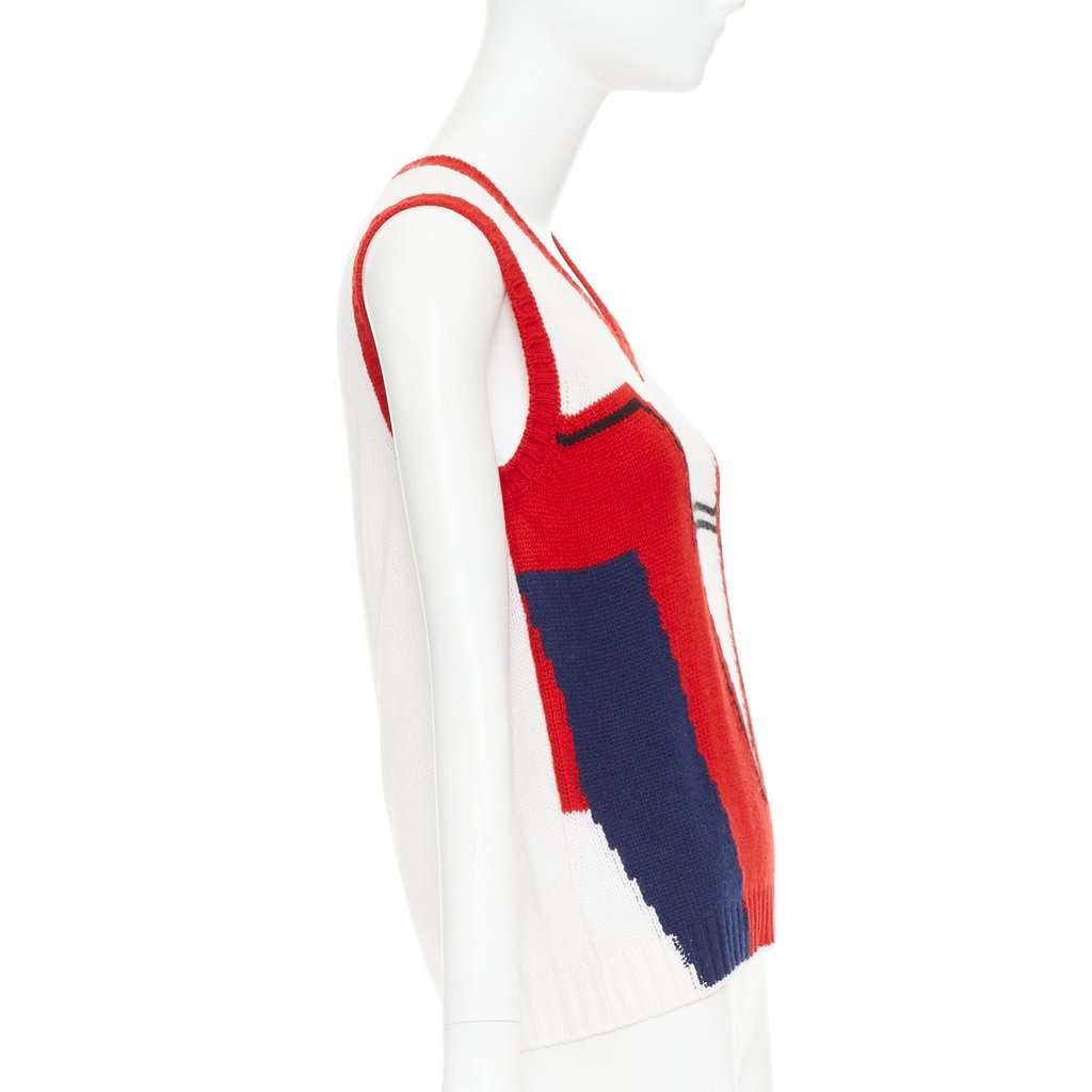 Prada Ecru Cashmere Knitwear Ecru Cashmere Very good condition - Model View