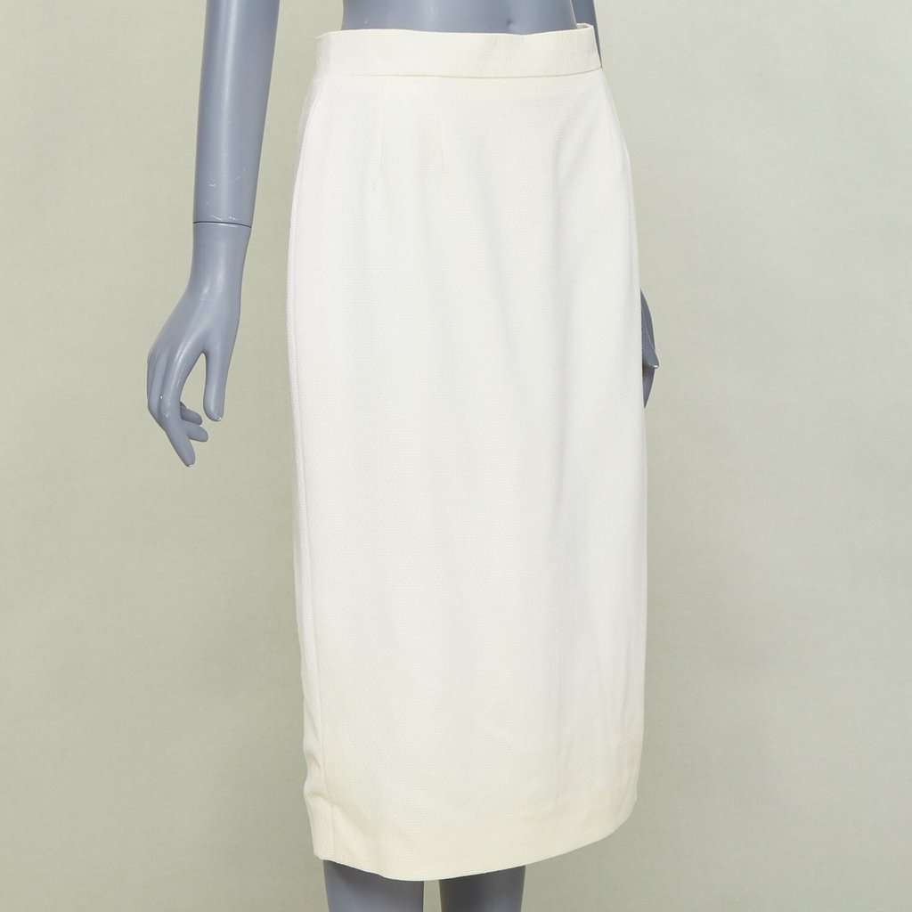 Chanel Ecru Wool Skirt Ecru Wool Very good condition - Inside View