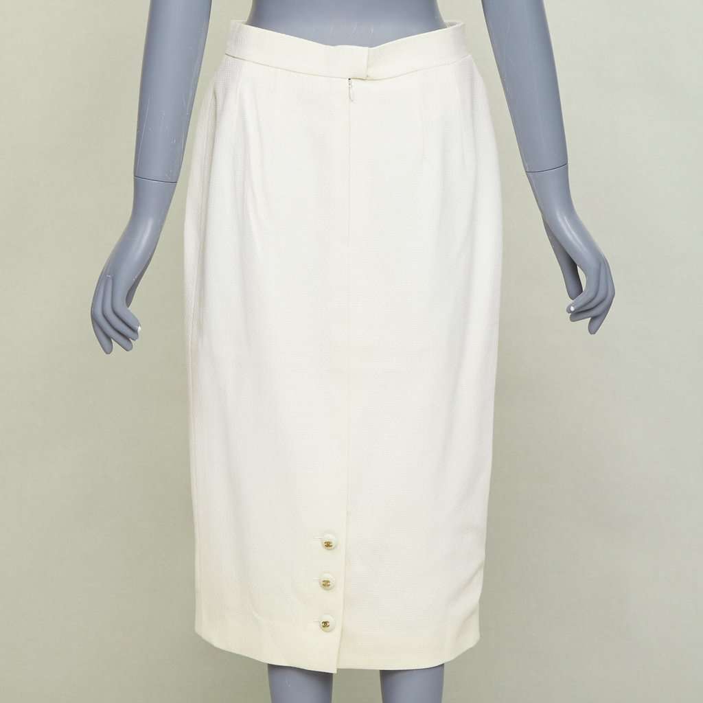 Chanel Ecru Wool Skirt Ecru Wool Very good condition - Box View
