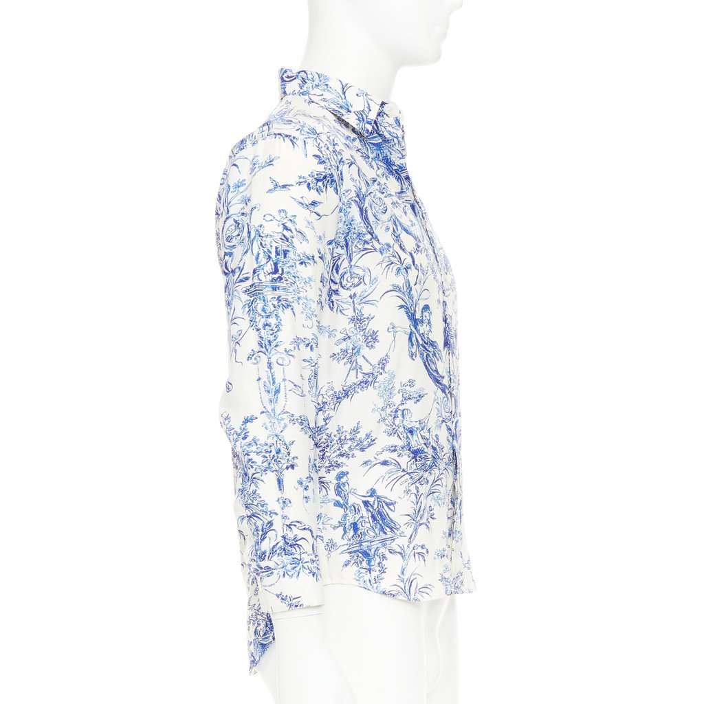 Dior Blue Silk Top Blue Silk Very good condition - Model View