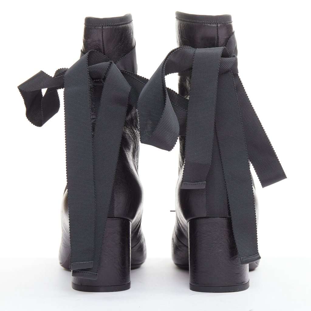 Valentino Black Leather Boots Black Leather Very good condition - Box View