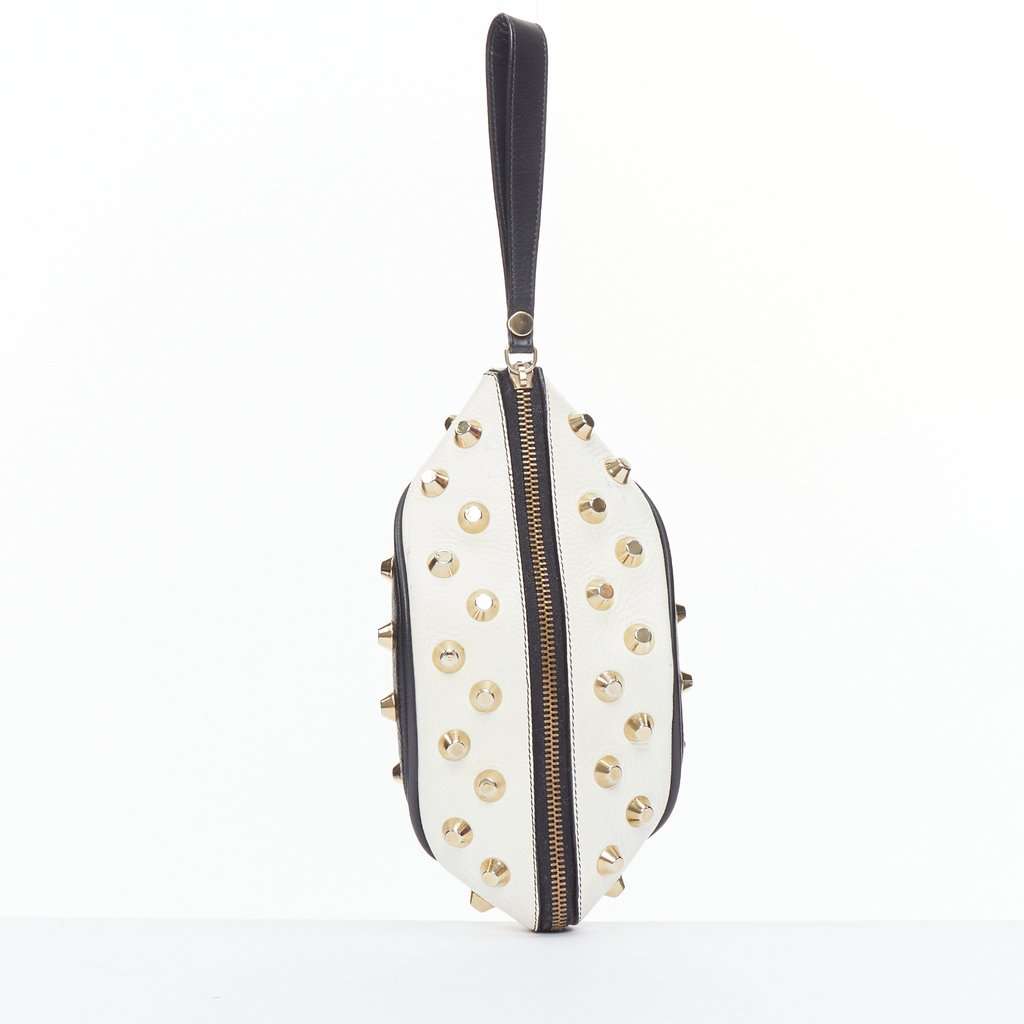 Giancarlo Petriglia Embellished Fold Clutch Black Leather Fair condition - Front View