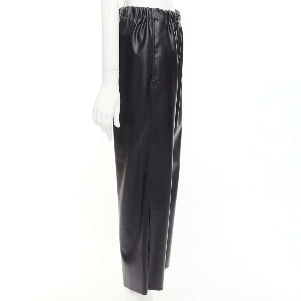 Maison Martin Margiela Grommet Cropped Pants Black Polyester Very good condition - Model View