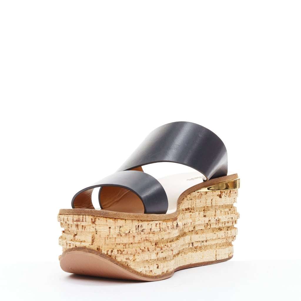 Chloé Cork Wedge Sandals Navy Leather Very good condition - Model View