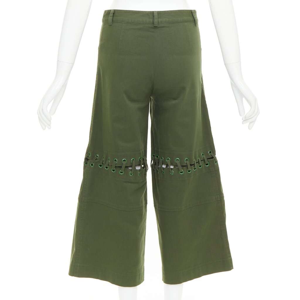 Rosie Assoulin Green Cotton Shorts Green Cotton Very good condition - Model View