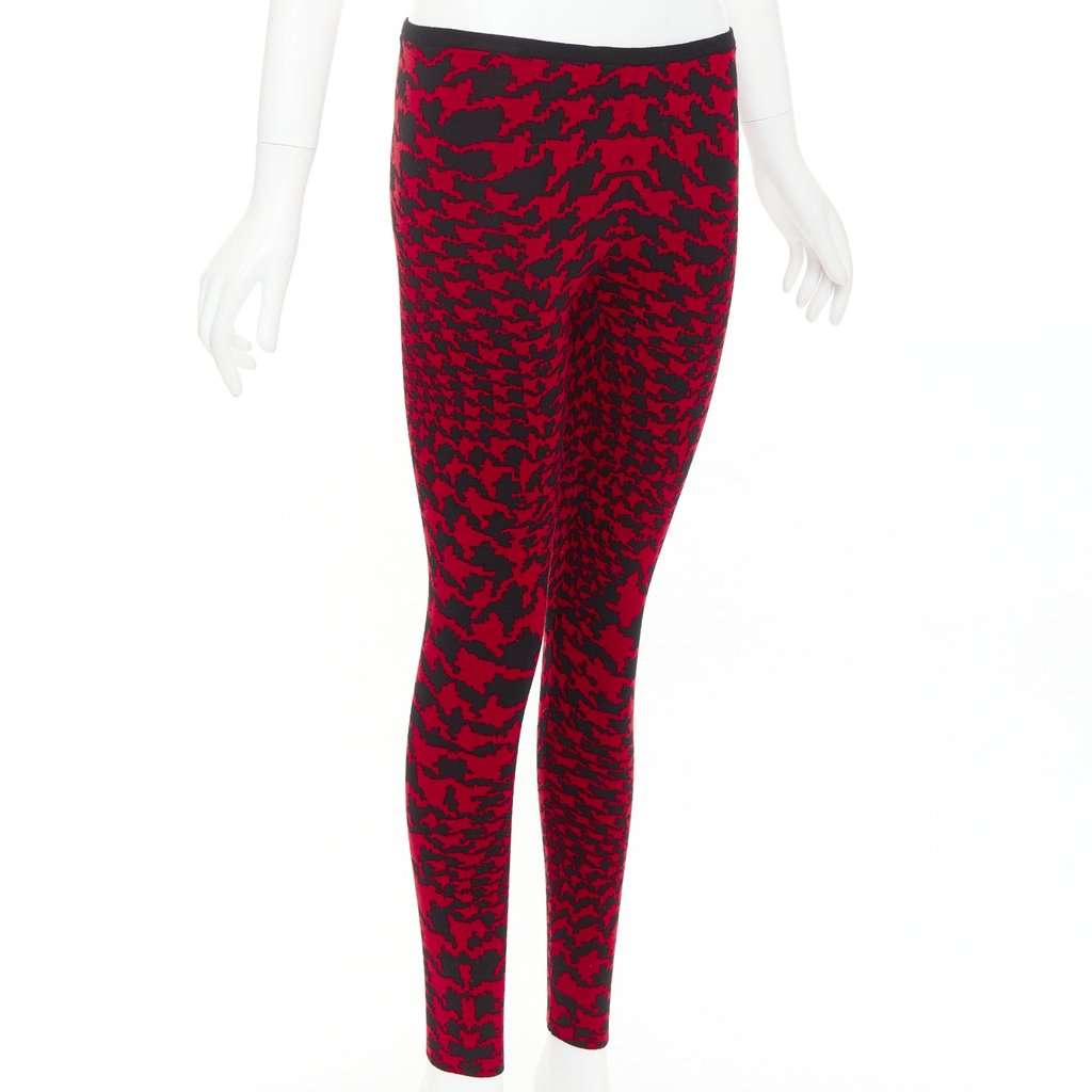 Alexander McQueen Red Wool Trouser Red Wool Very good condition - Inside View