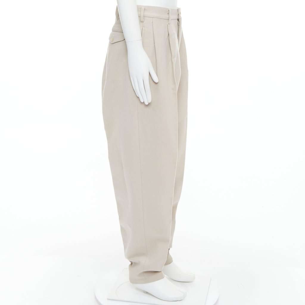 Yohji Yamamoto 3D Pleated Pants Beige Wool Fair condition - Model View
