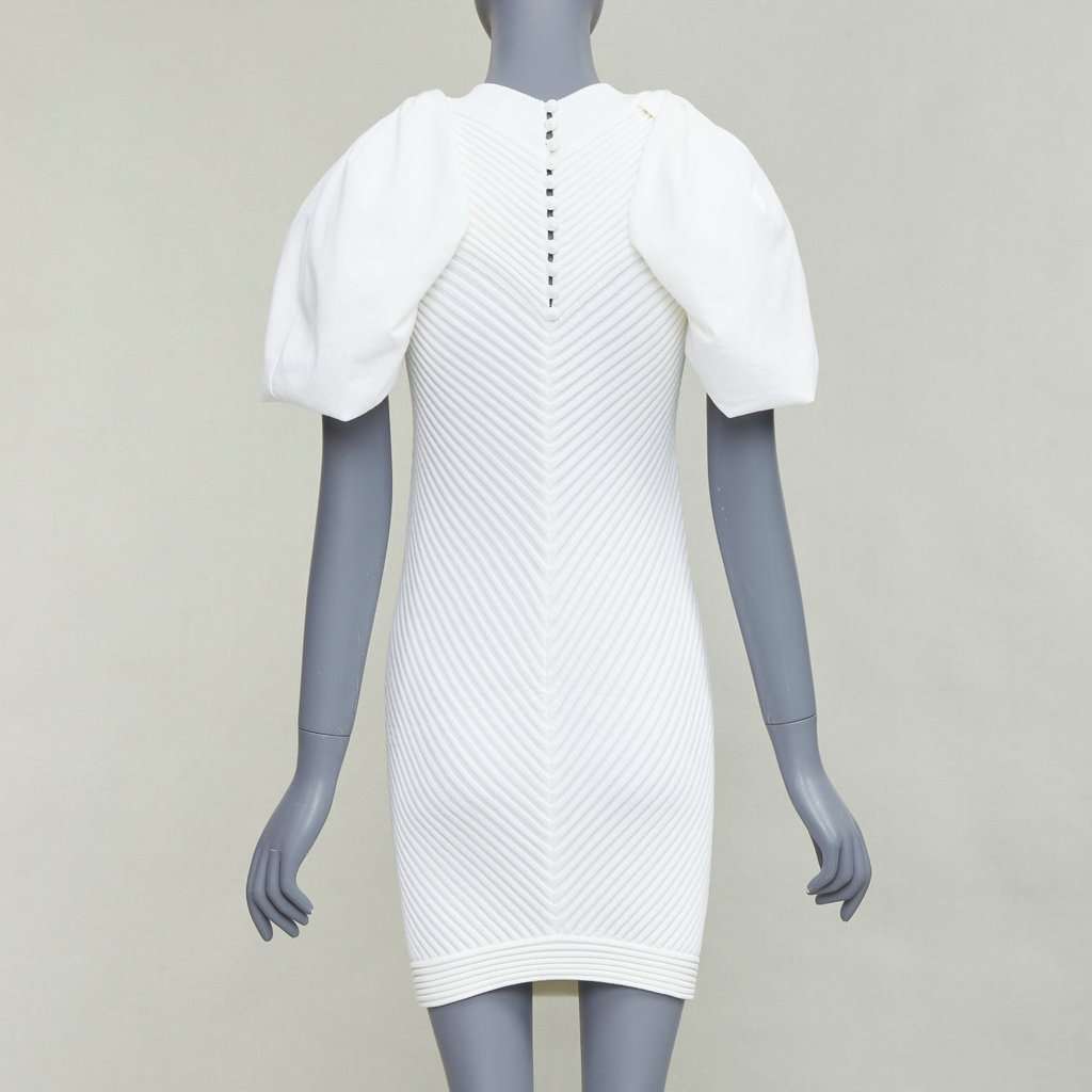 Chanel Ecru Cotton Dress Ecru Cotton Very good condition - Box View