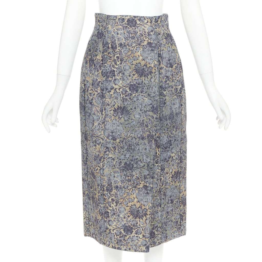 Dior Blue Denim Skirt Blue Denim Very good condition - Front View