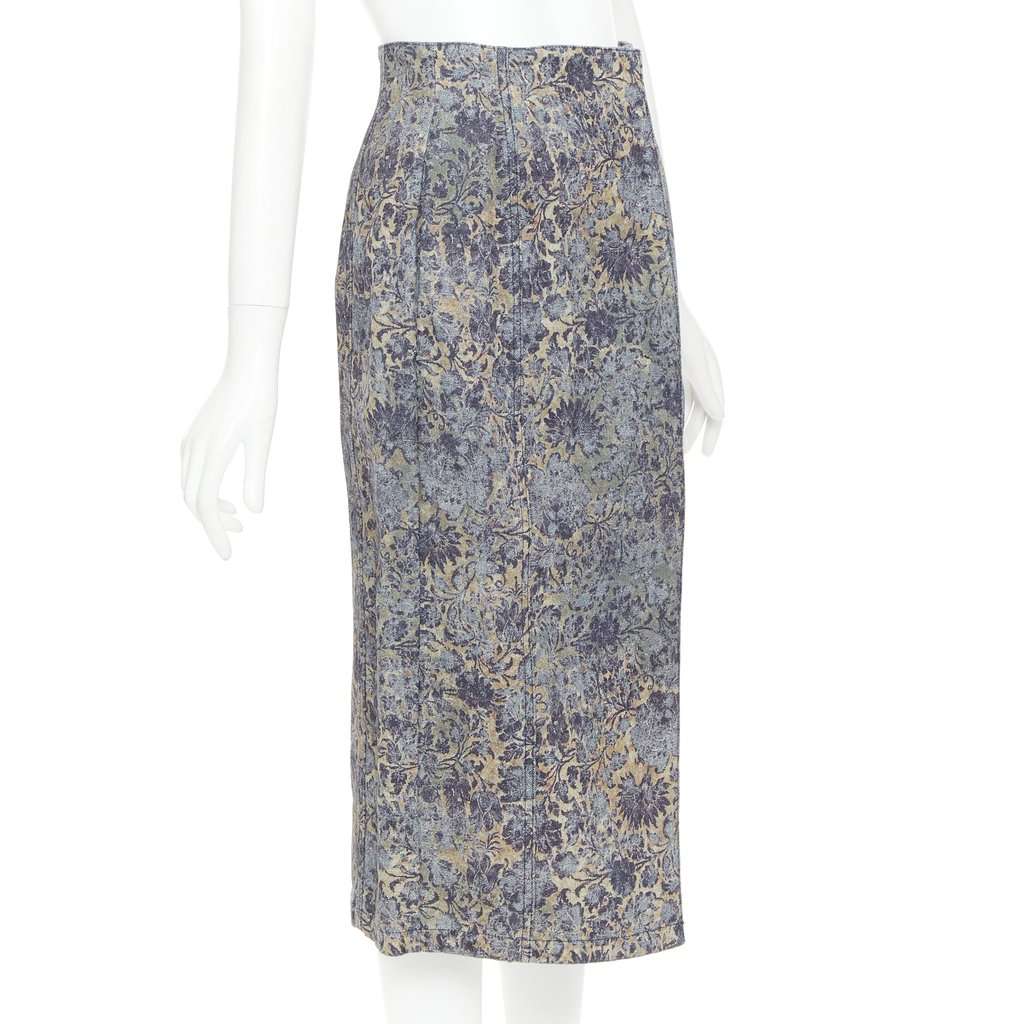 Dior Blue Denim Skirt Blue Denim Very good condition - Inside View