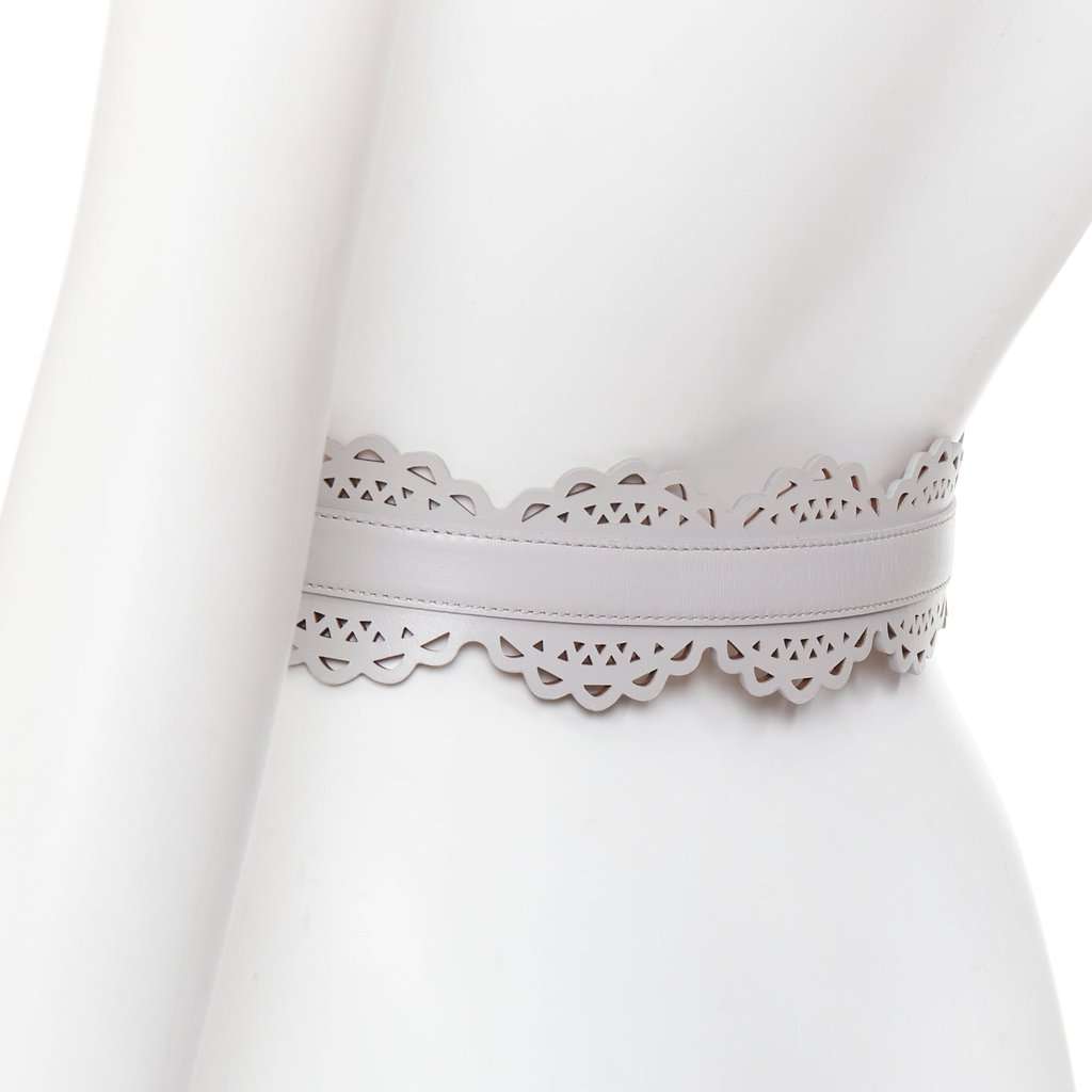 Alaïa Grey Leather Belt Grey Leather Very good condition - Box View
