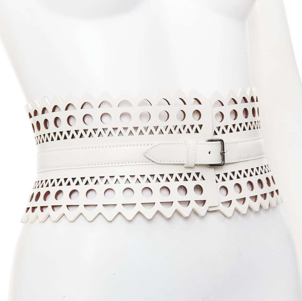 Alaïa White Leather Belt White Leather Very good condition - Back View