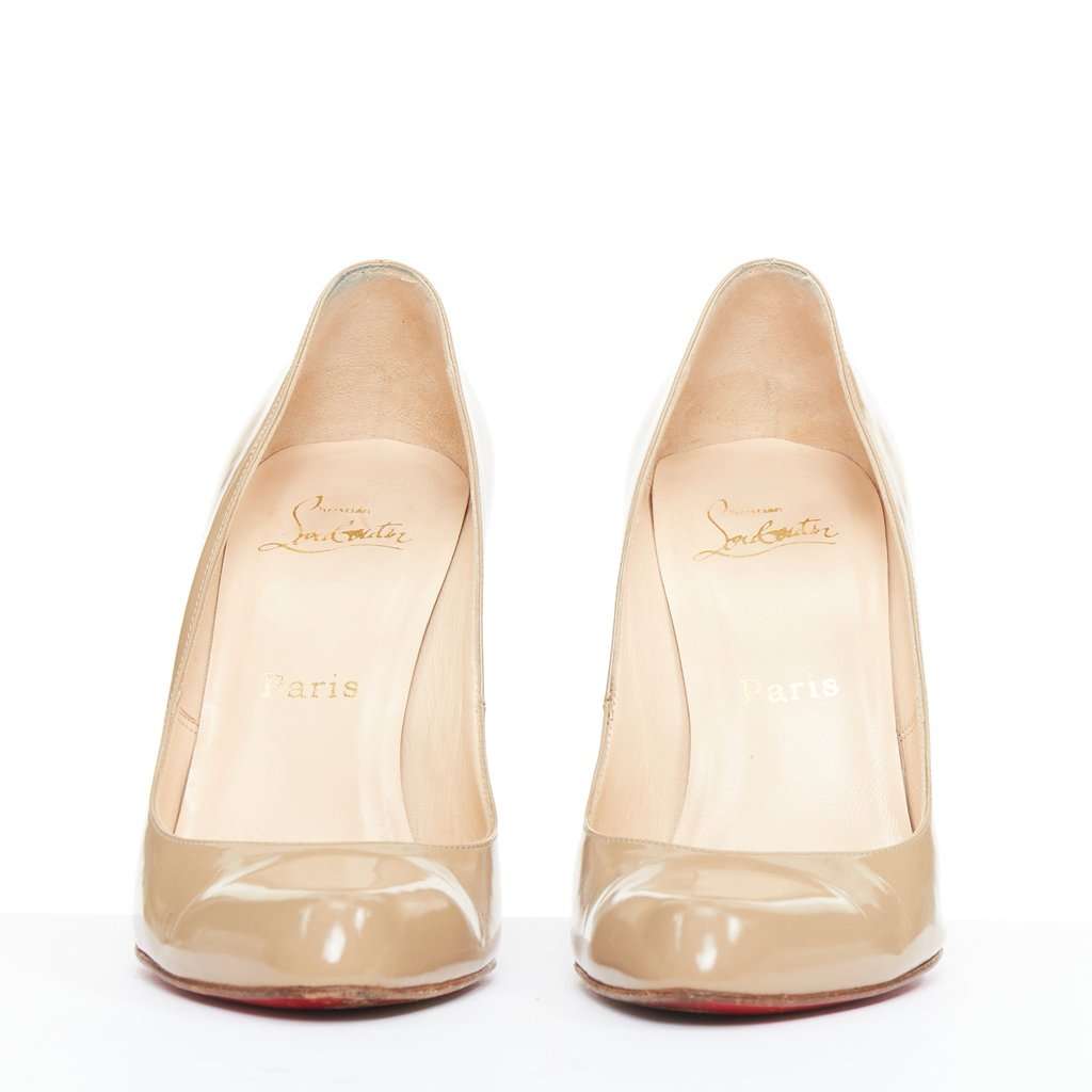 Christian Louboutin Beige Leather Heels Beige Leather Good condition - Model View