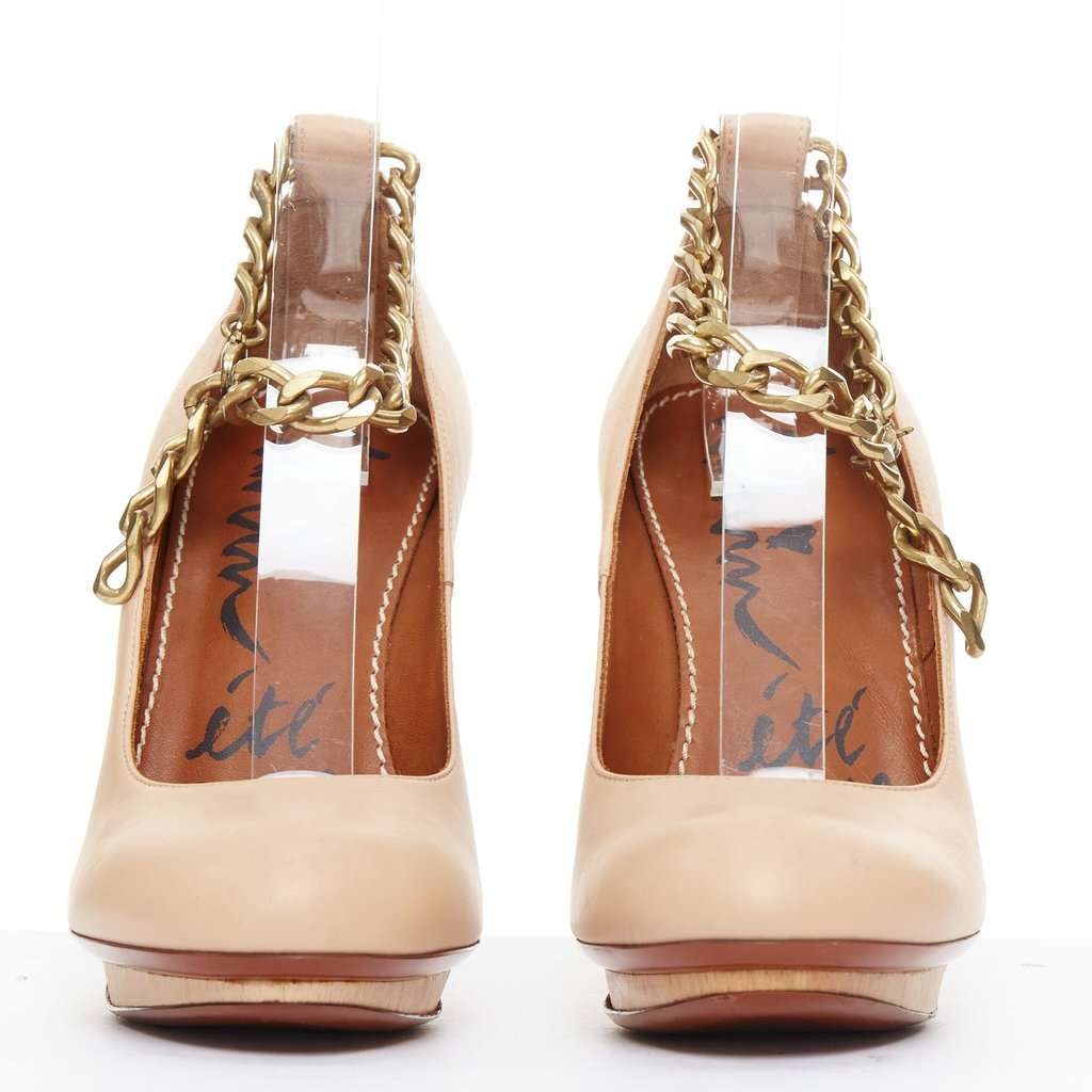 Lanvin Beige Leather Heels Beige Leather Very good condition - Inside View