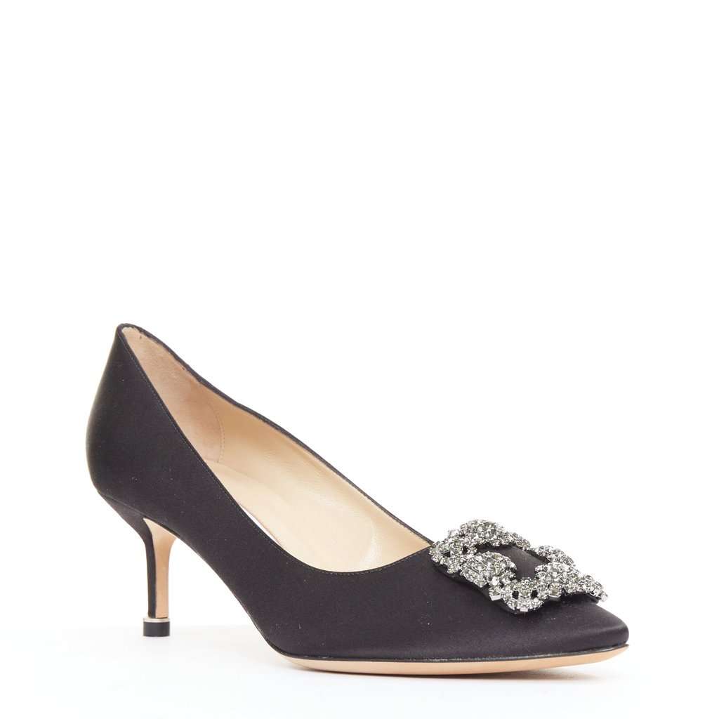 Manolo Blahnik Hangisi 70 Black Silk Very good condition - Front View