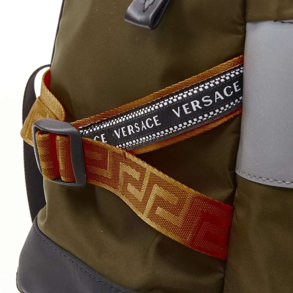 Versace DFZ8069 DNY2R K048E Green Never worn, with tag - Box View