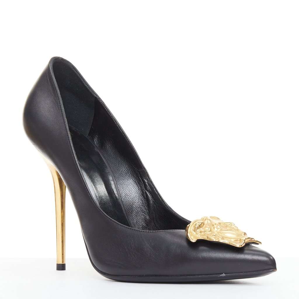 Versace Black Leather Heels Black Leather Good condition - Front View