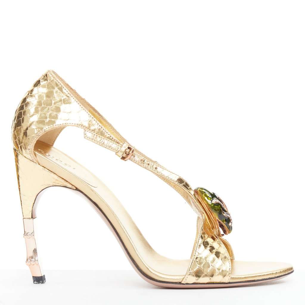 Gucci Gold Leather Heels Gold Leather Very good condition - Back View