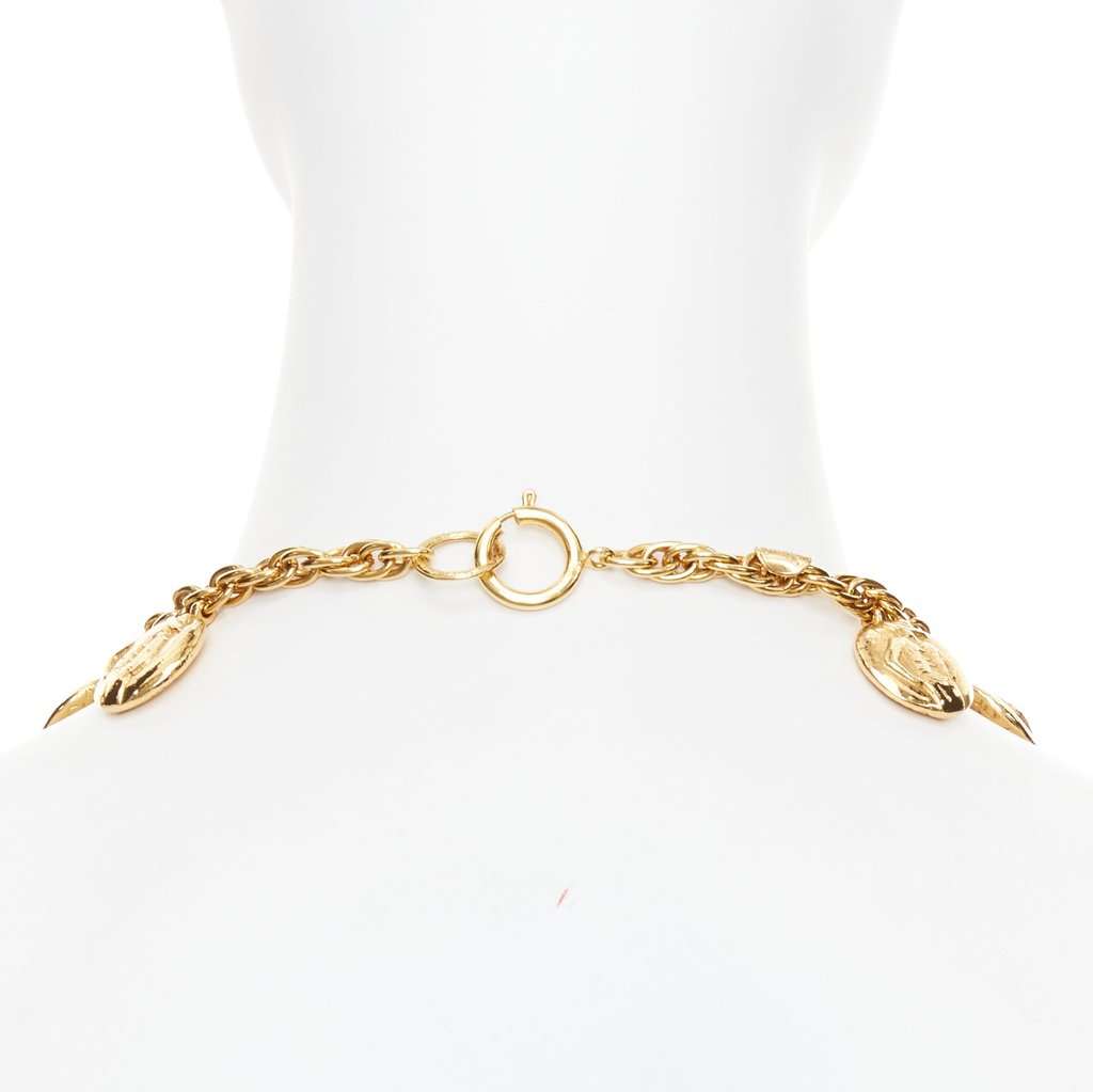 Chanel Gold Metal Necklace Gold Metal Very good condition - Box View