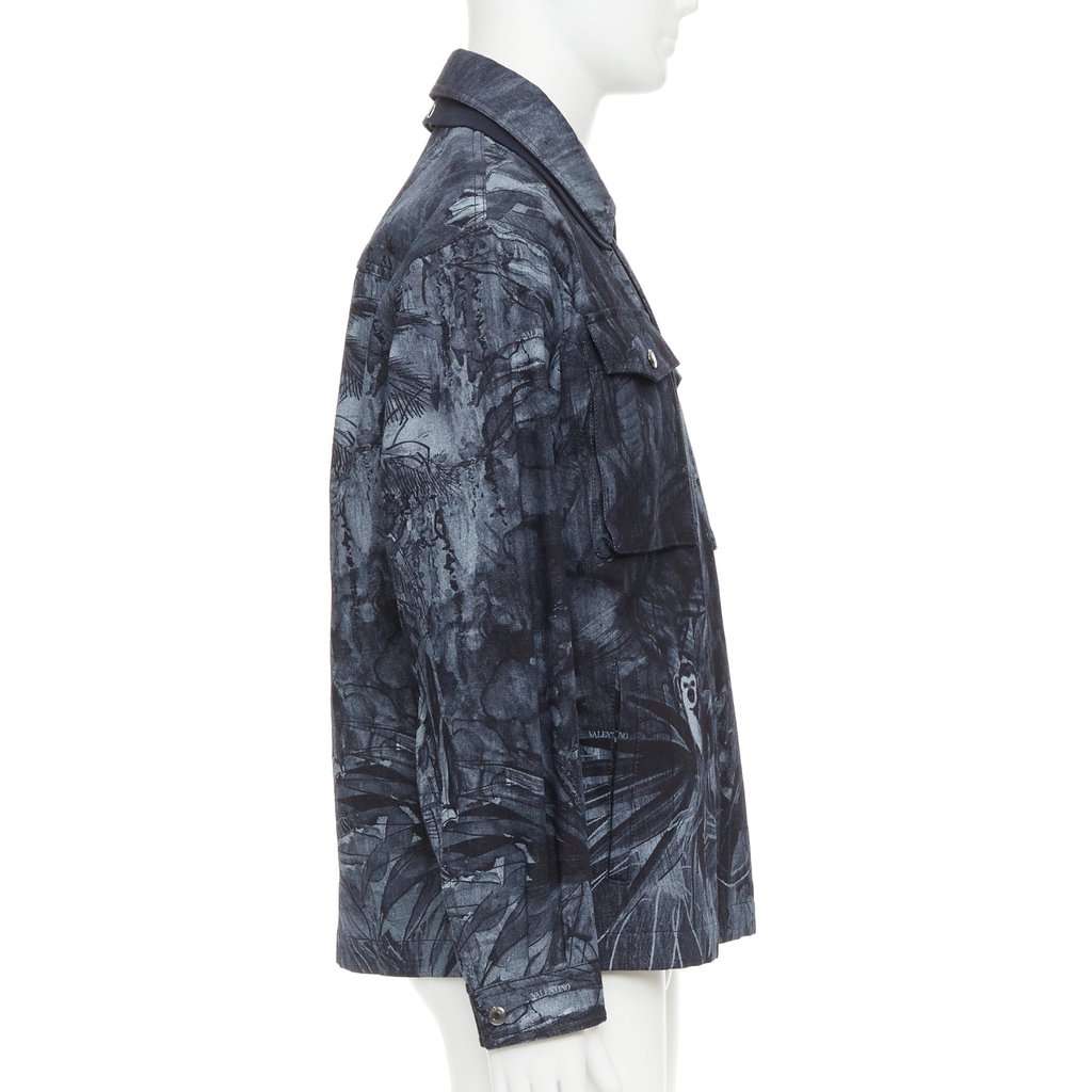 Valentino Navy Cotton Jacket Navy Cotton Very good condition - Model View