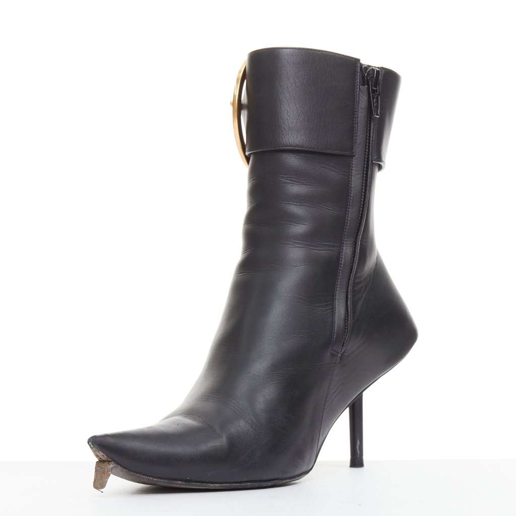 Balenciaga Essex 80mm Black Leather Fair condition - Model View