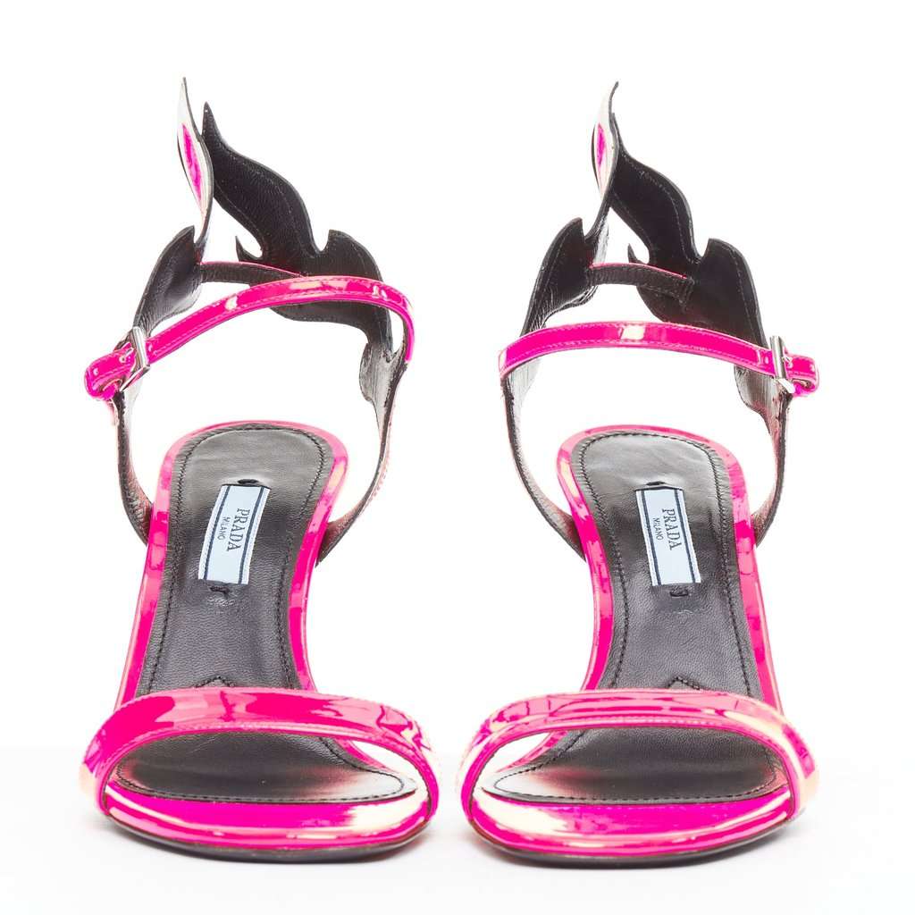 Prada Pink Leather Heels Pink Leather Never worn - Inside View