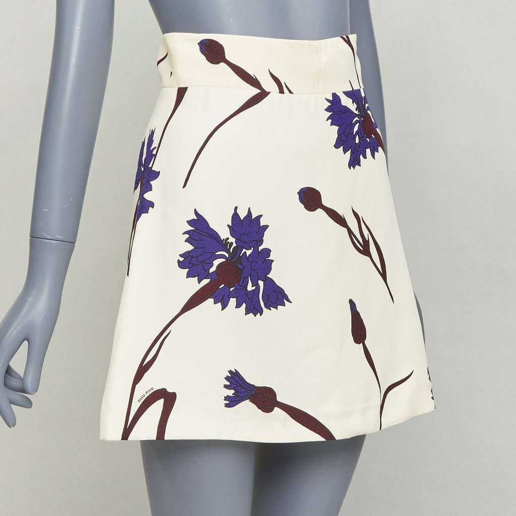 Miu Miu Ecru Viscose Skirt Ecru Viscose Very good condition - Inside View