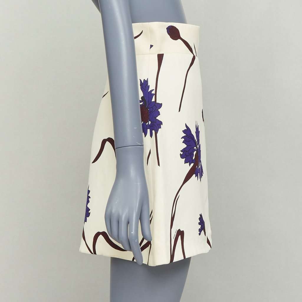 Miu Miu Ecru Viscose Skirt Ecru Viscose Very good condition - Model View