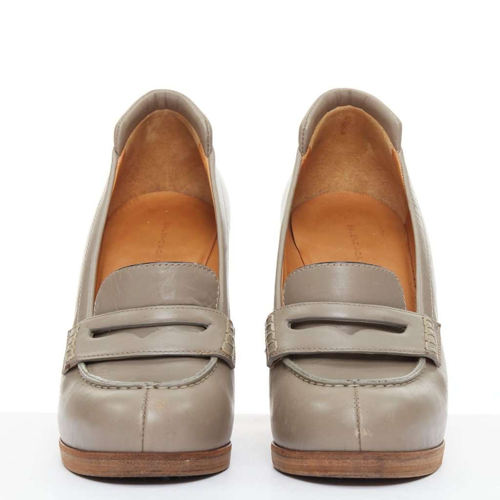 Balenciaga Khaki Leather Heels Khaki Leather Fair condition - Inside View