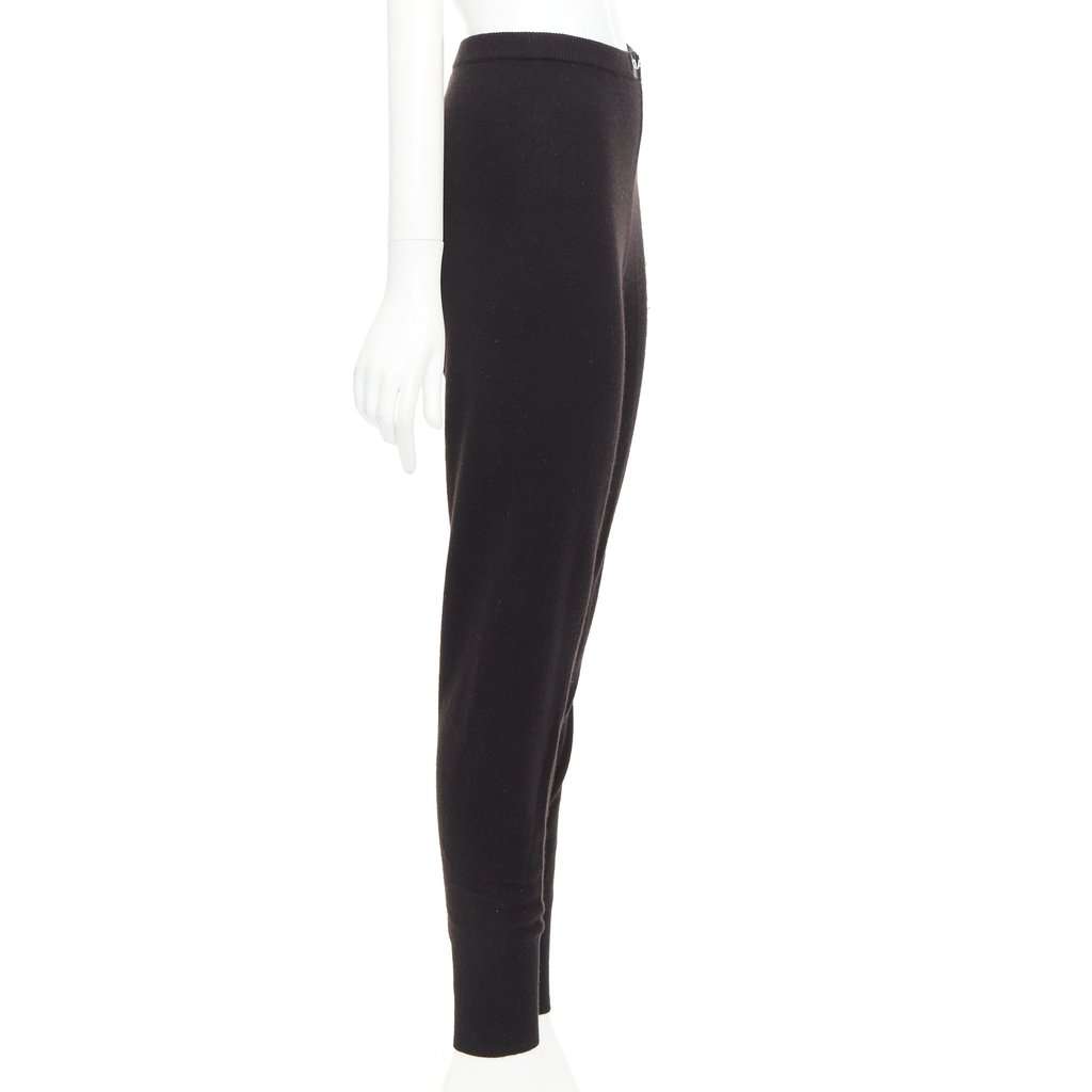 Chanel Black Cashmere Trouser Black Cashmere Very good condition - Model View