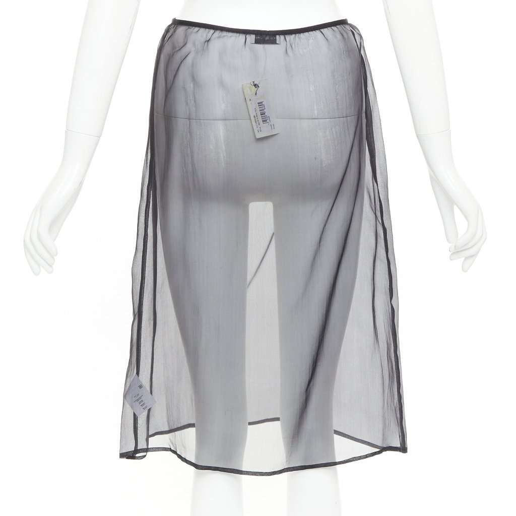 Dries Van Noten Black Silk Skirt Black Silk Very good condition - Model View