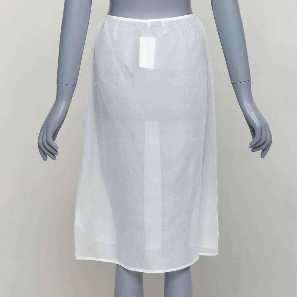 Dries Van Noten White Silk Skirt White Silk Very good condition - Model View