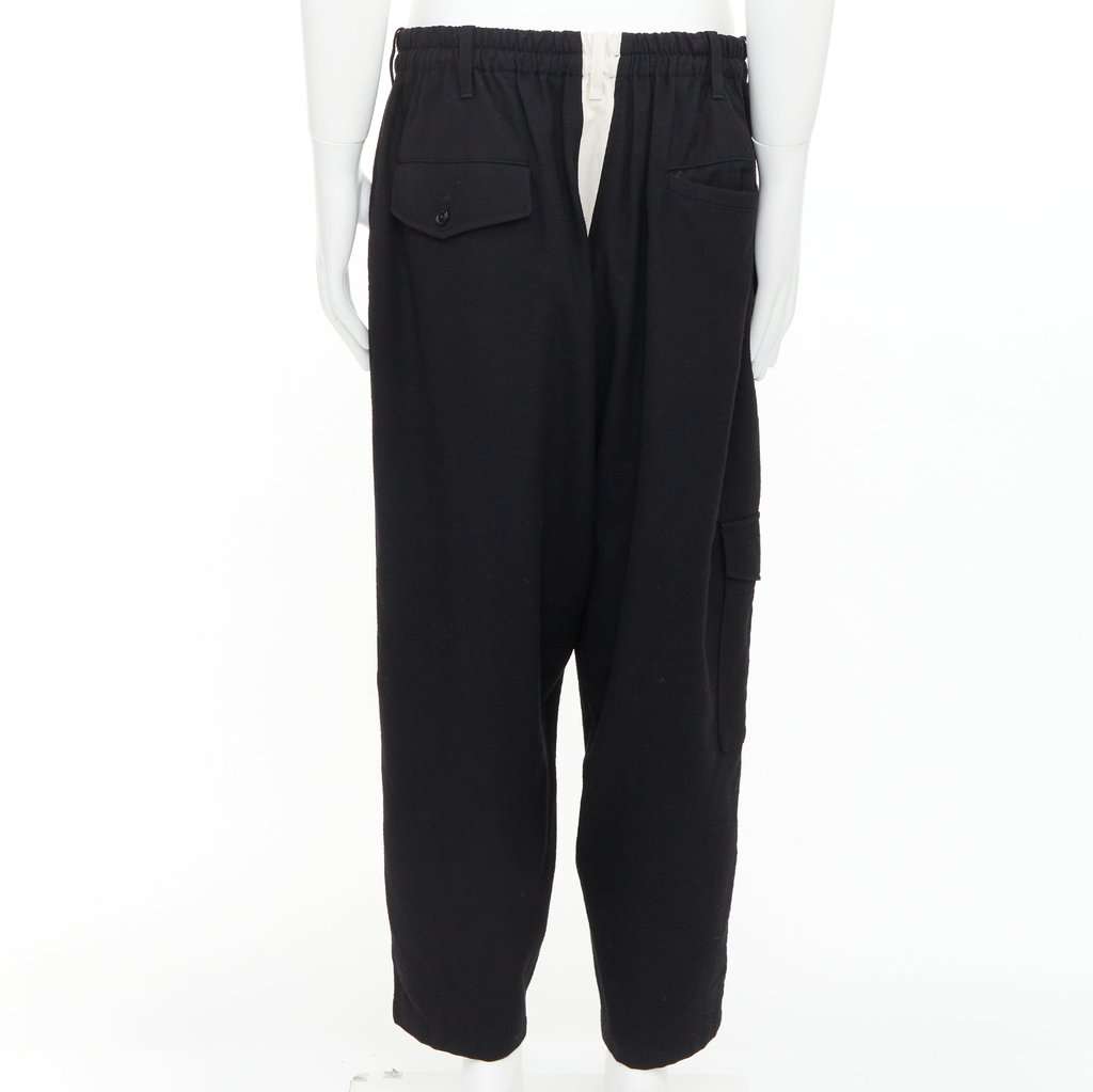 Yohji Yamamoto Black Wool Trouser Black Wool Very good condition - Model View
