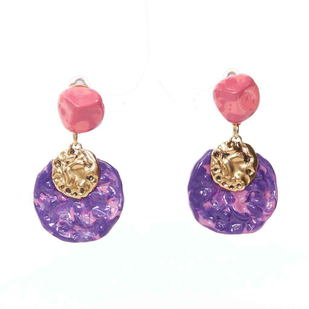 Saint Laurent Pink Plastic Earrings Pink Plastic Never worn - Front View