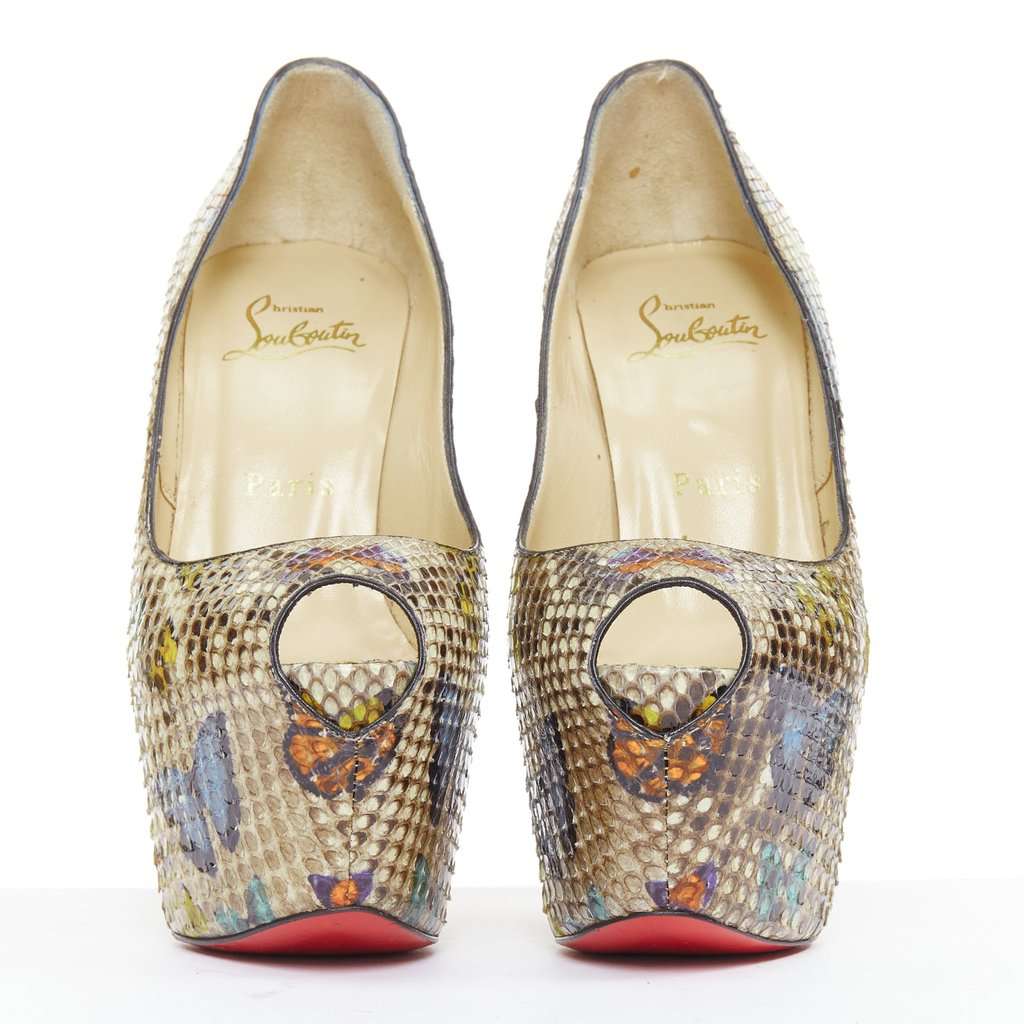 Christian Louboutin Highness 160 Beige Leather Very good condition - Inside View