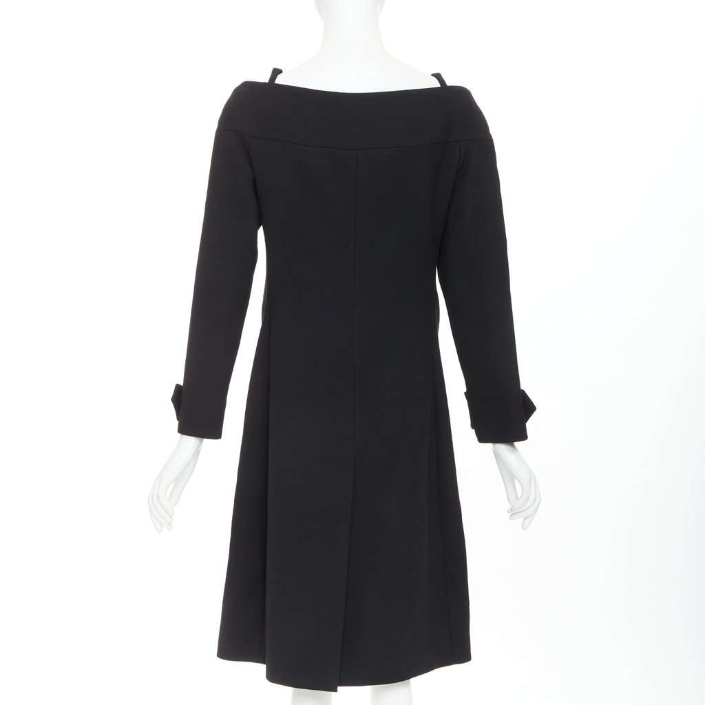 Prada Black Wool Dress Black Wool Very good condition - Box View