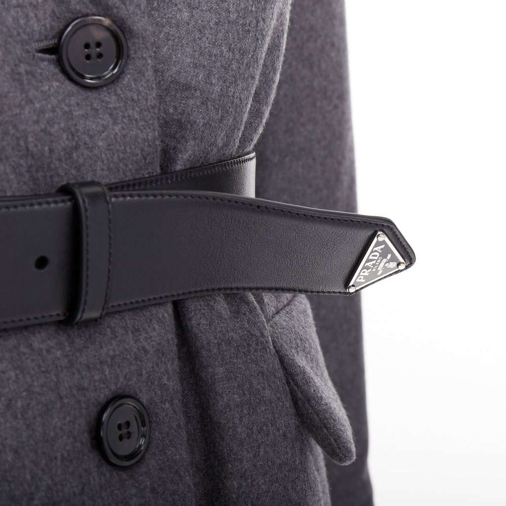 Prada Grey Cashmere Coat Grey Cashmere Never worn, with tag - Back View