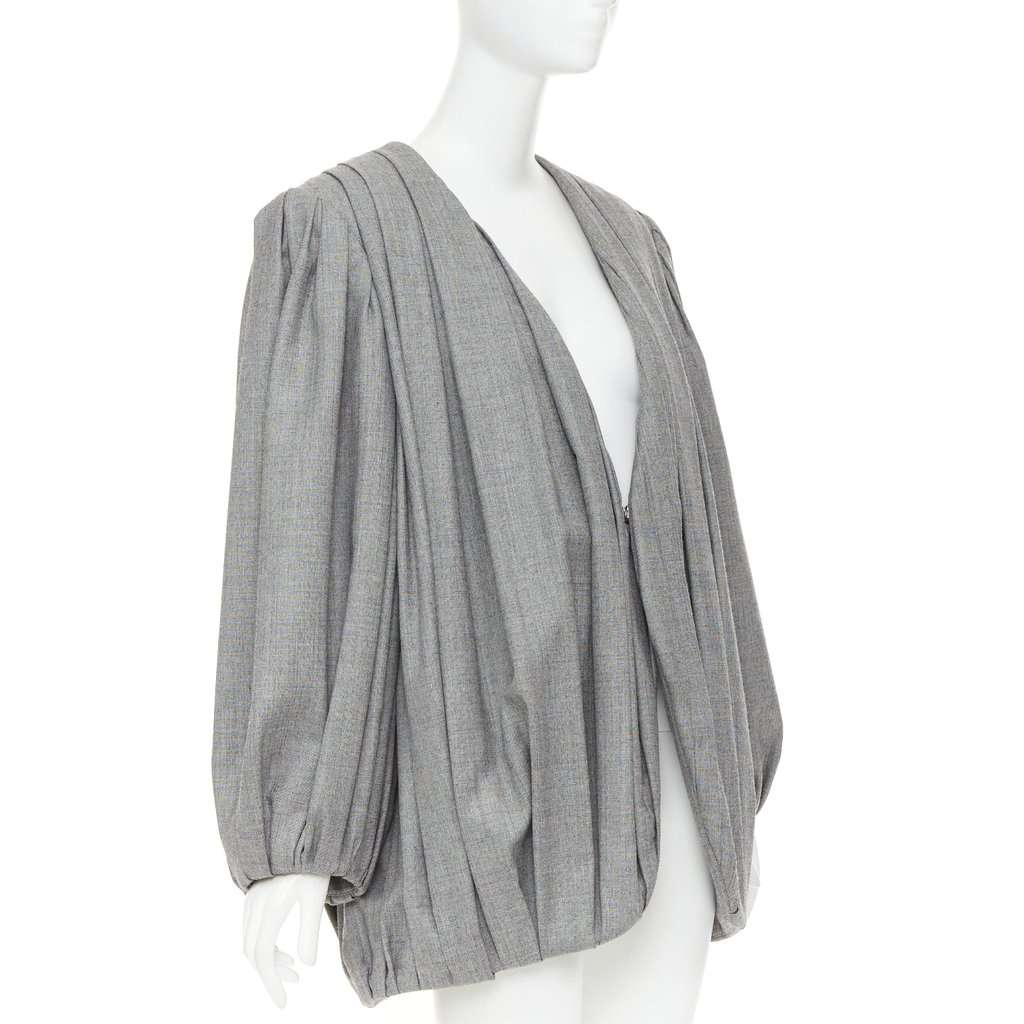 Louis Vuitton Grey Wool Jacket Grey Wool Very good condition - Model View