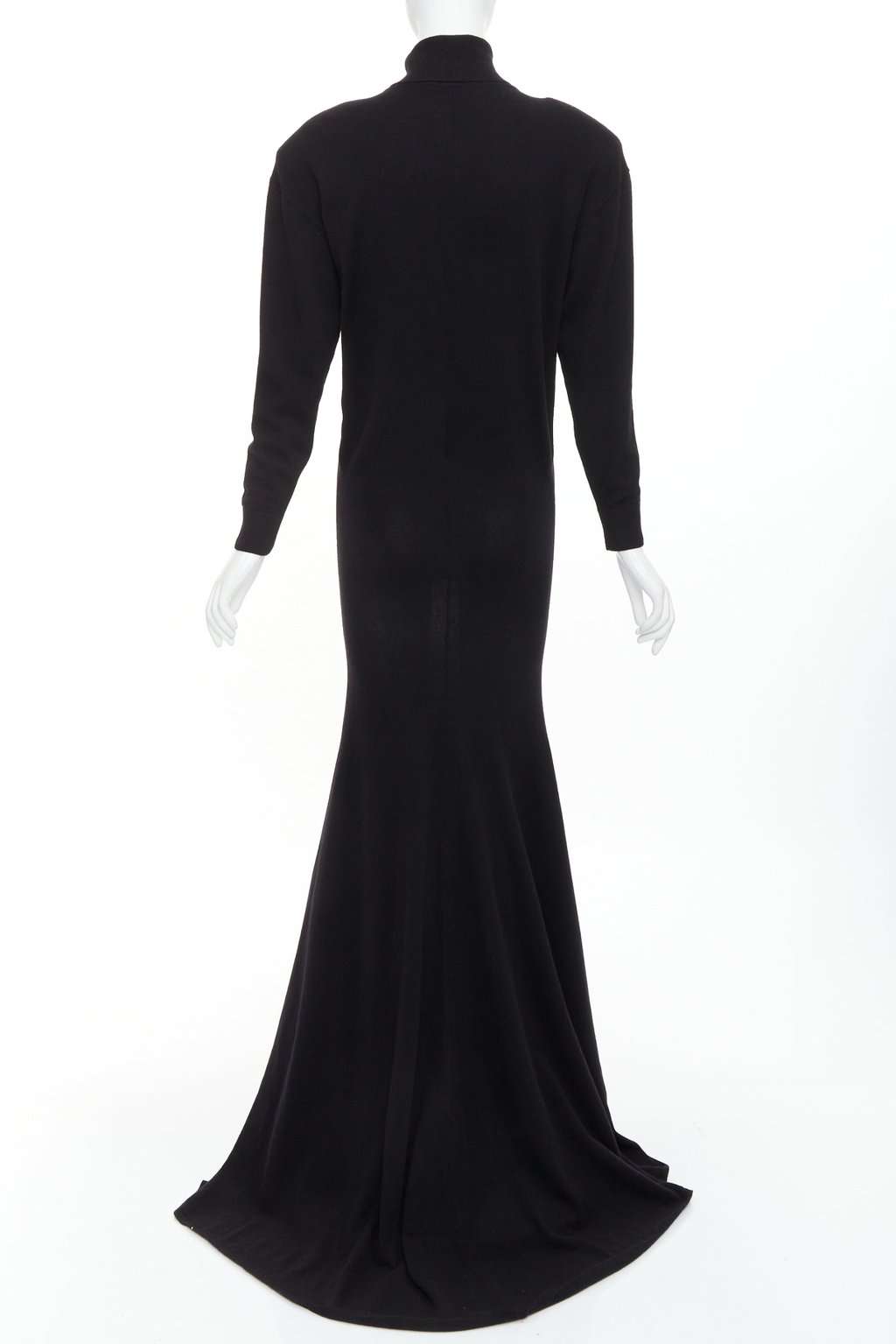 Saint Laurent 724450 YALL2 1000 Black Cashmere Never worn, with tag - Model View