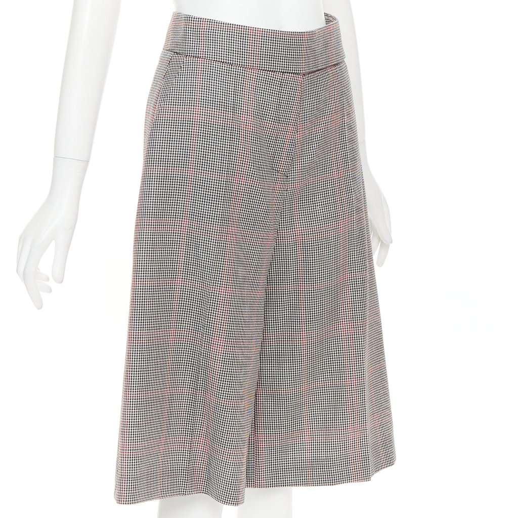 Alexandre Vauthier Grey Wool Shorts Grey Wool Very good condition - Inside View