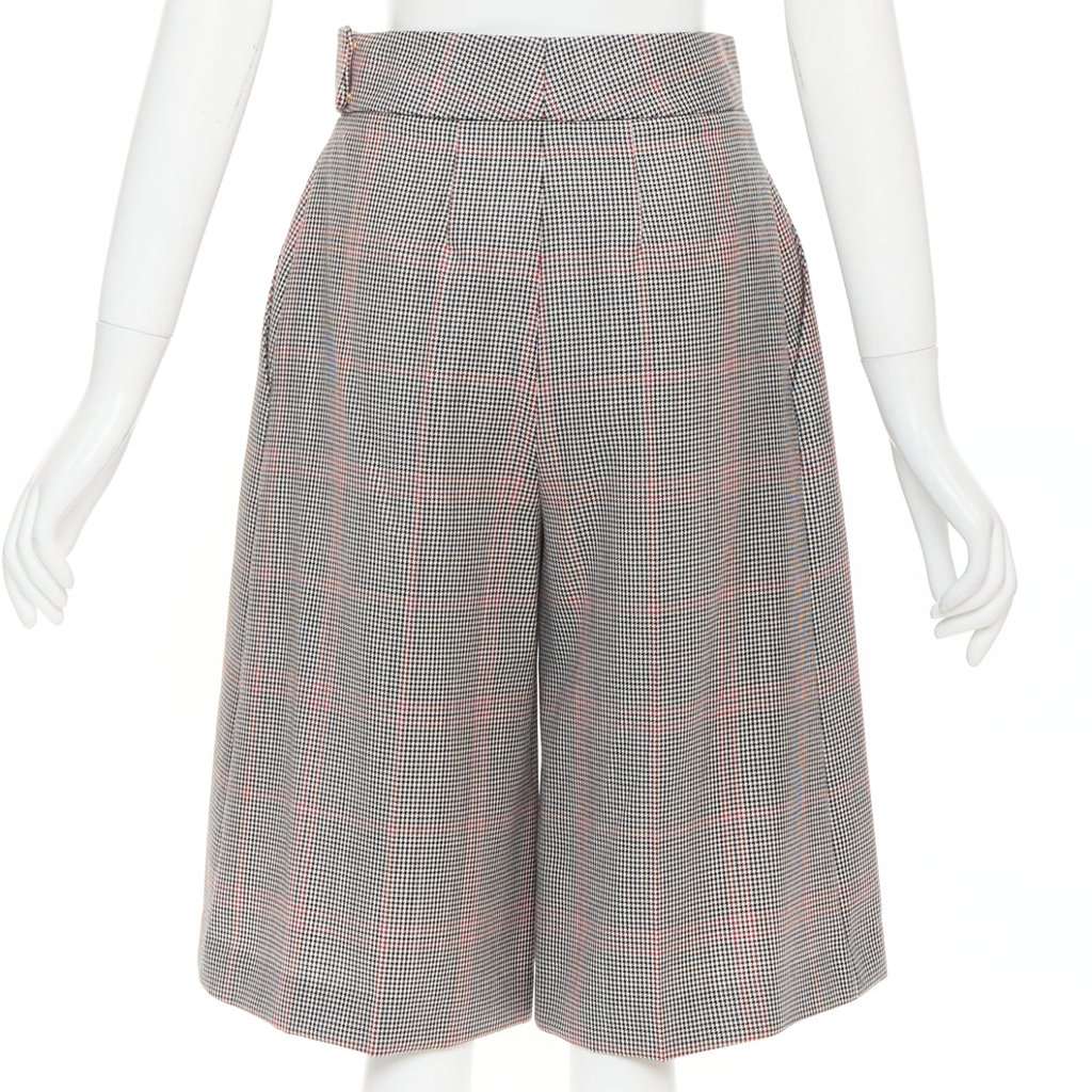 Alexandre Vauthier Grey Wool Shorts Grey Wool Very good condition - Box View