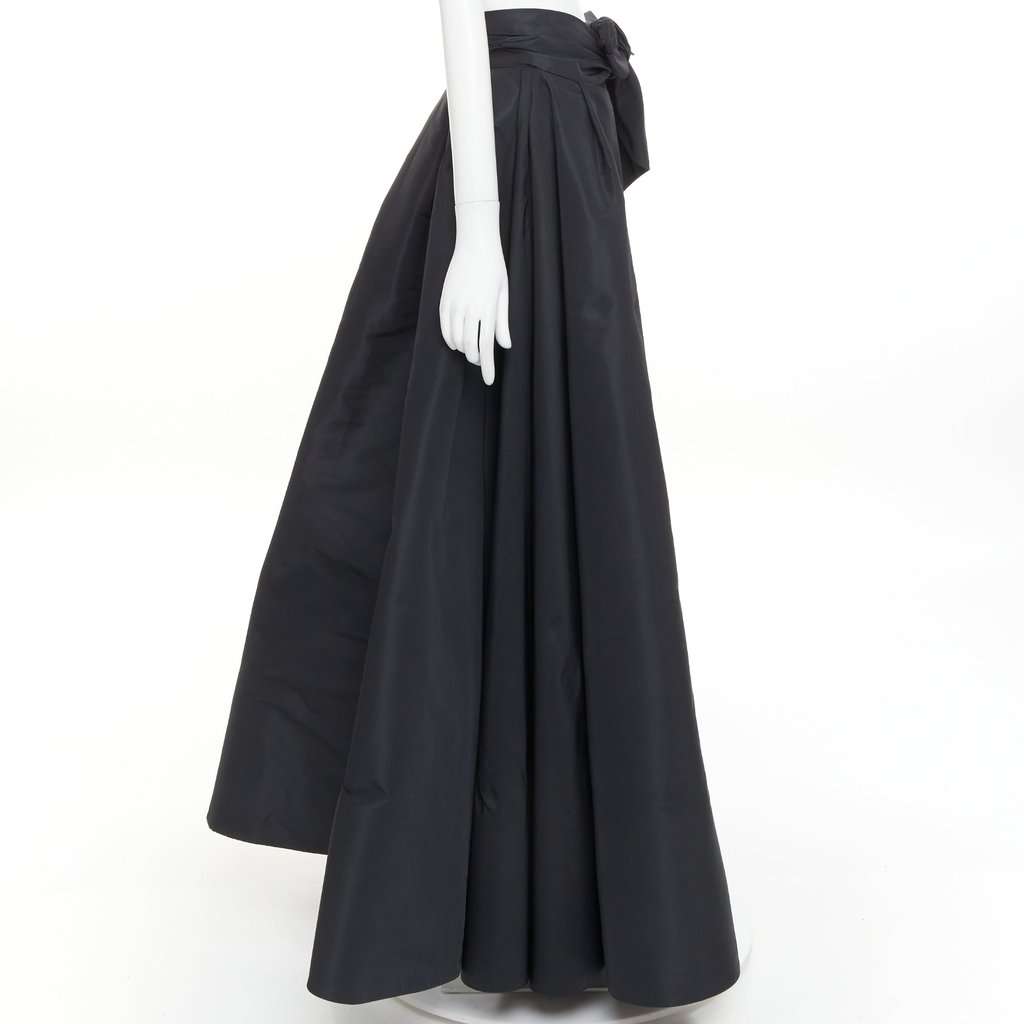 Alexandre Vauthier Black Silk Skirt Black Silk Very good condition - Model View