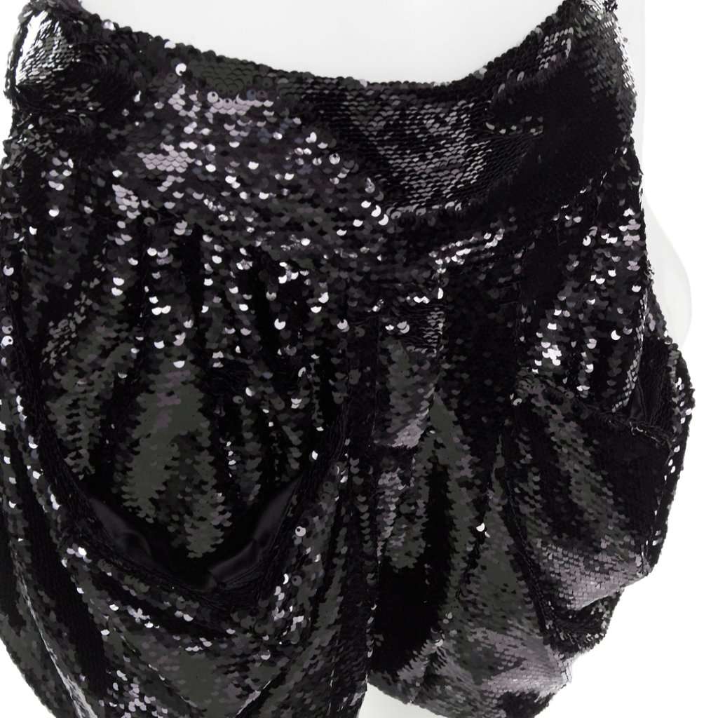 Alexandre Vauthier Black Shorts Black Very good condition - Back View