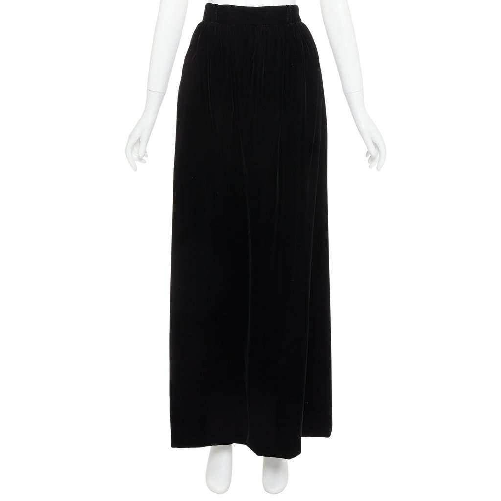 Alexandre Vauthier Black Velvet Skirt Black Velvet Very good condition - Front View