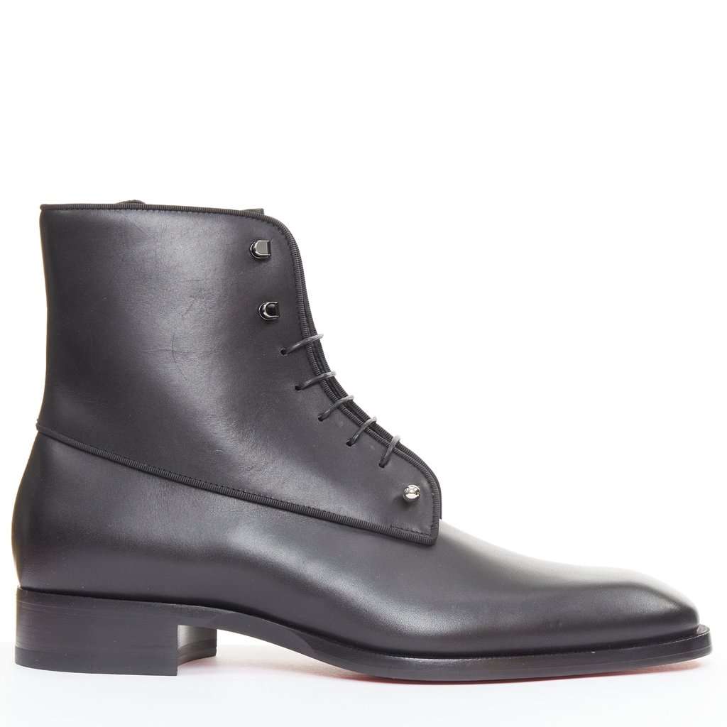 Christian Louboutin Chameliboot Flat Calf Black Leather Never worn - Back View