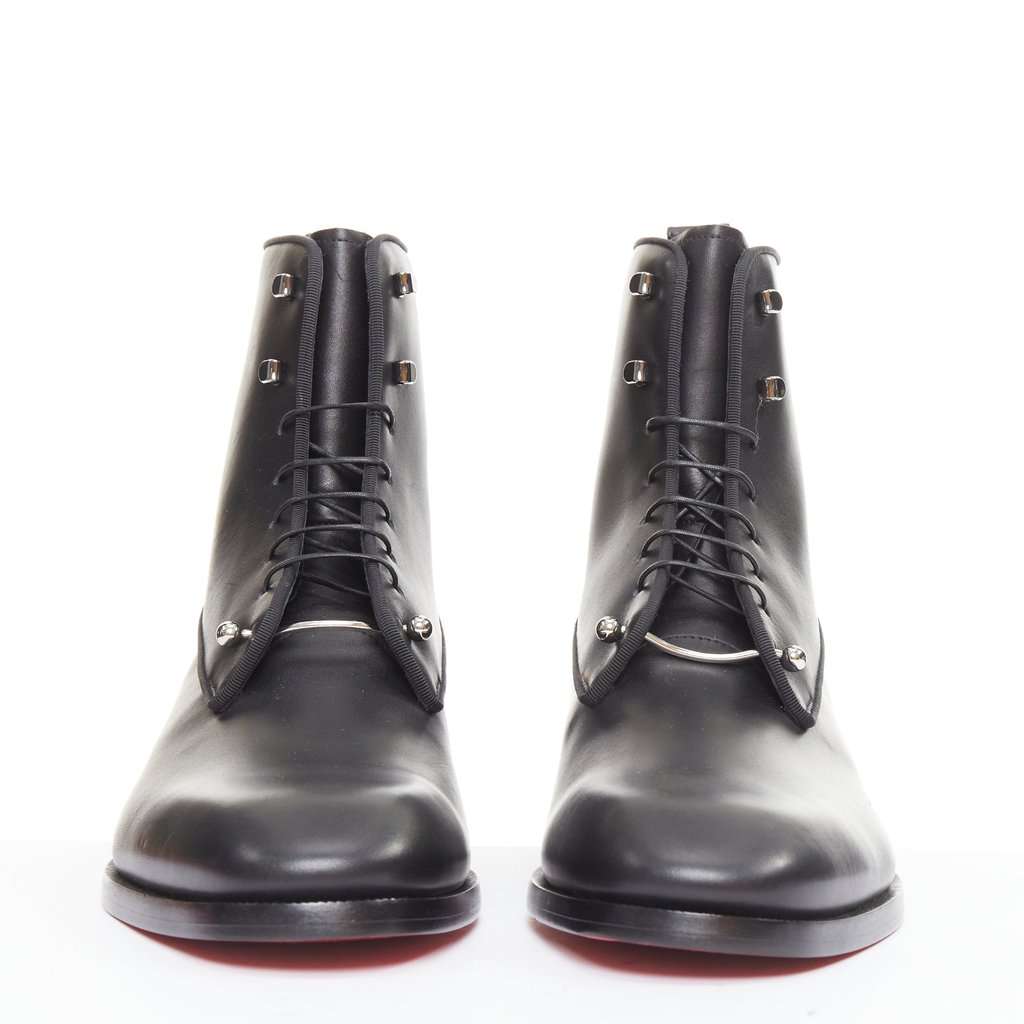 Christian Louboutin Chameliboot Flat Calf Black Leather Never worn - Inside View