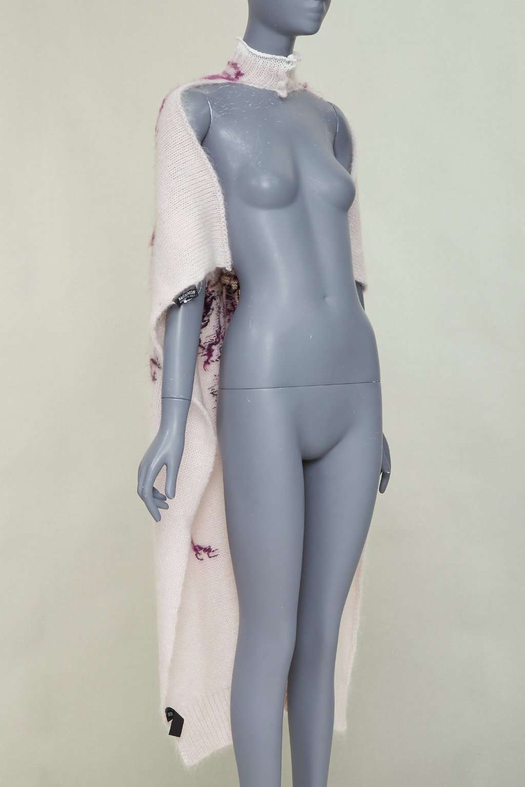 Raf Simons Hand Embroidered Painting Cape Pink Wool Never worn, with tag - Model View