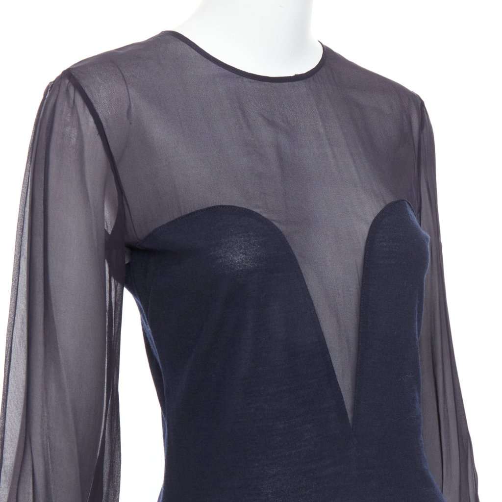 Emilio Pucci Silk Contour Blouse Navy Wool Very good condition - Back View