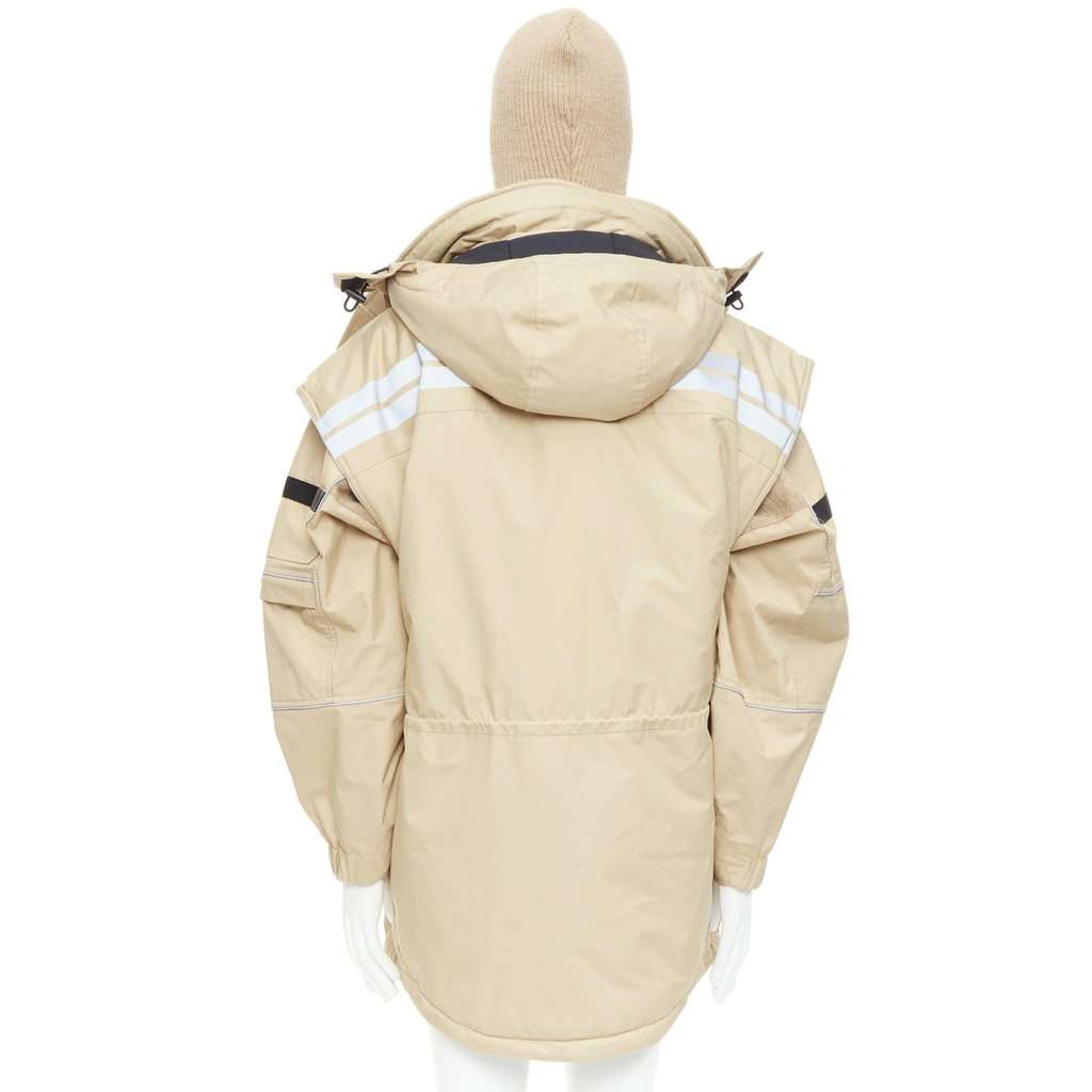 Balenciaga Beige Polyester Coat Beige Polyester Very good condition - Box View